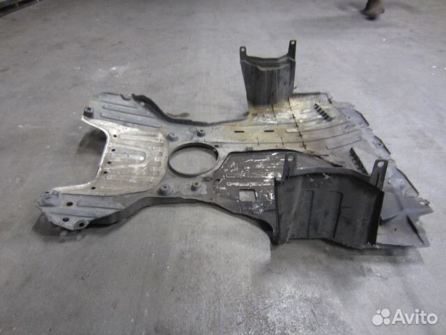 Пыльник двигателя Хонда Цивик 5Д