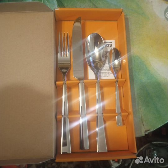 Набор столовых приборов новый