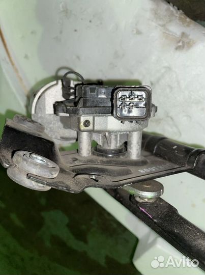 Трапеция дворников в сборе Hyundai Getz 2002-2010