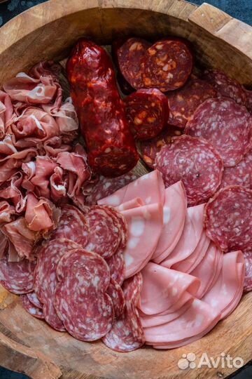 Корм для животных(колбаса)