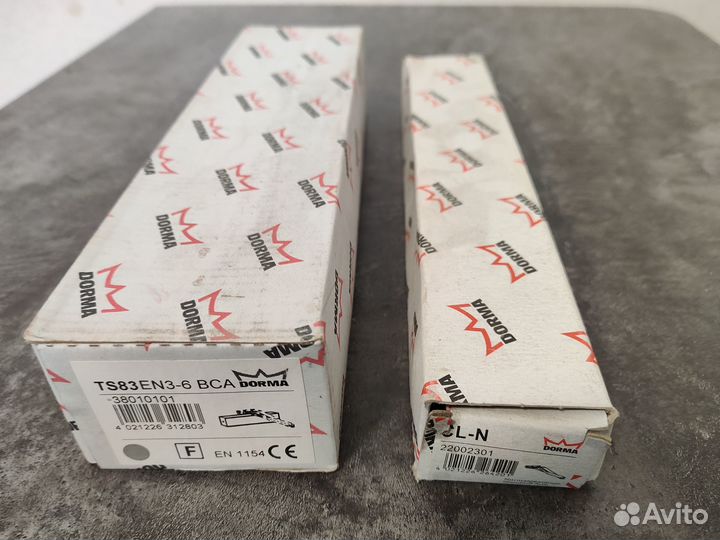 Доводчик Dormakaba TS83 EN3-6 BCA и рычаг CL-N