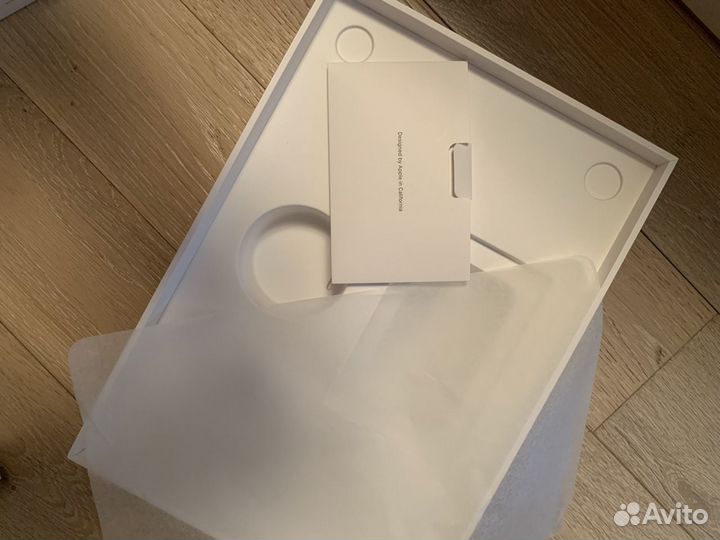 Коробки от apple (macbook/iPad/airpods/watch)