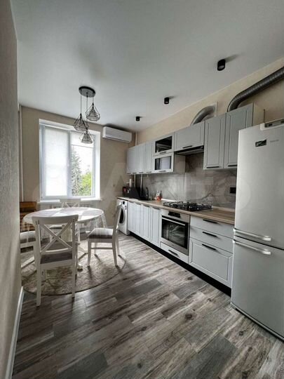 3-к. квартира, 76 м², 2/3 эт.