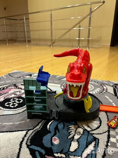 Хот вилс динозавр ти-рекс