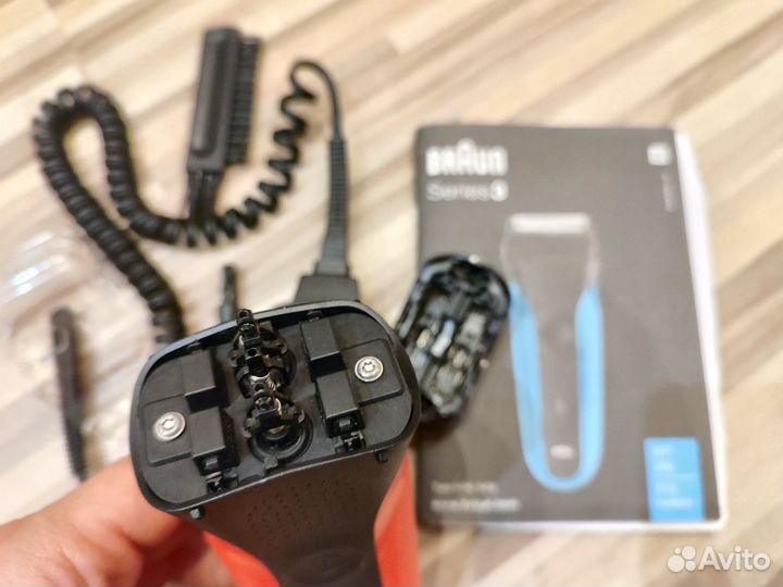 Бритва электрическая Braun S3