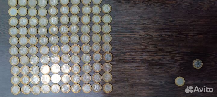 Монеты 10 р
