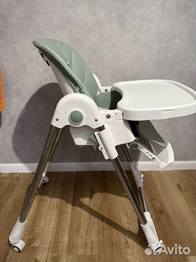 Стульчик для кормления tommy