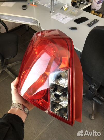 Фонарь задний левый lacetti седан
