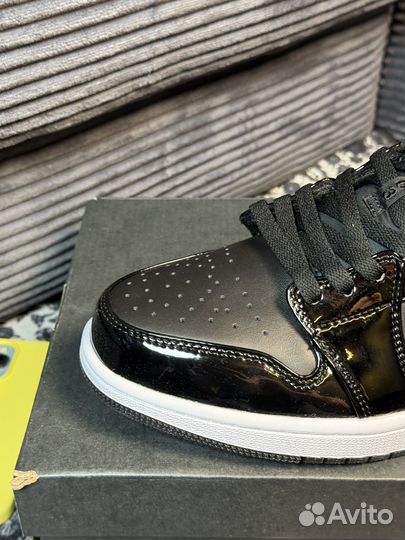 Air Jordan 1 Low SE GS (Оригинал на Руках )