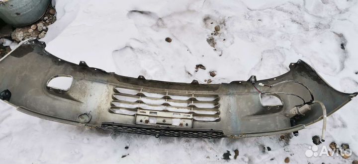 Бампер toyota funcargo