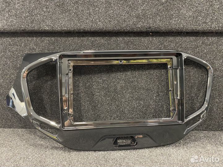 Рамка ваз Vesta 9 дюймов