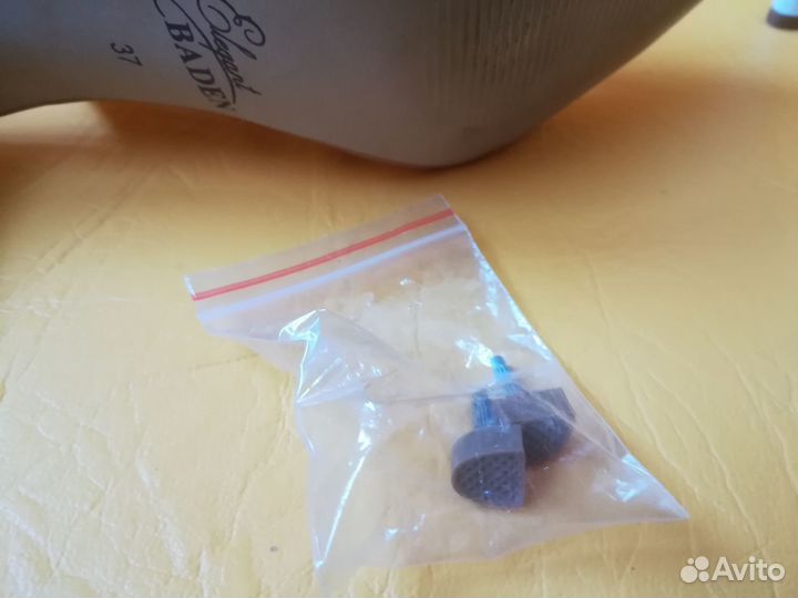 Босоножки новые, р.37, кожаные, Baden Elegant