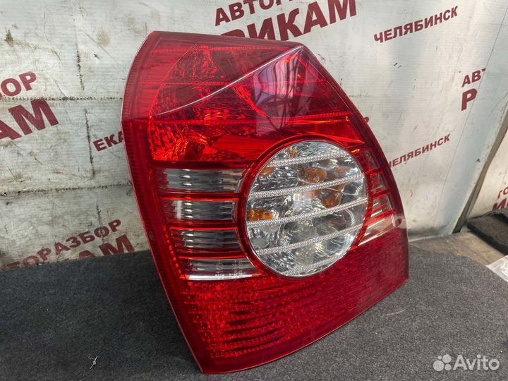 Стоп-сигнал левый Hyundai Elantra XD G4GC 2004