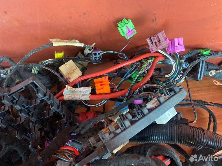 Проводка салона Vw Transporter T5 AXD 2005