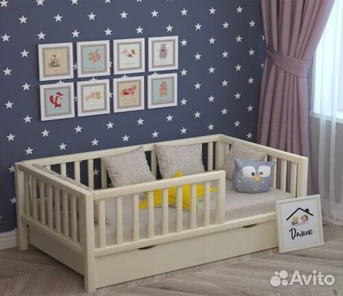 Кроватка из массива сингл для малыша высокий борт