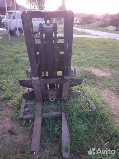 Навесные вилы погрузчика