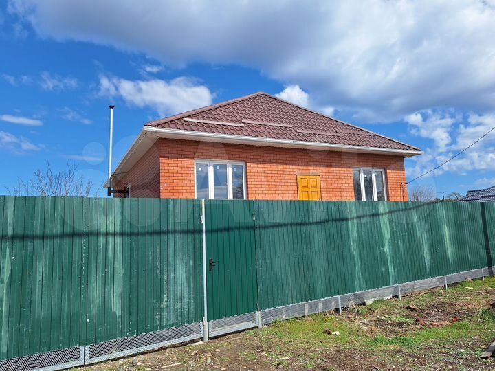 Дом 202 м² на участке 6 сот.