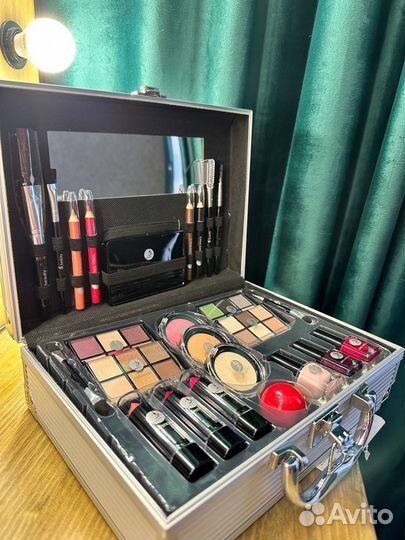 Подарочный Косметический набор 2K Beauty