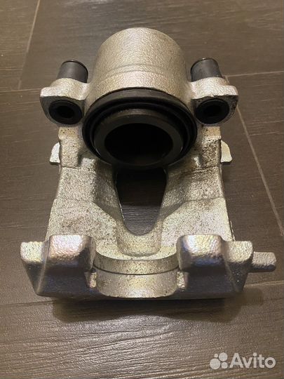 Суппорт передний volkswagen seat, golf