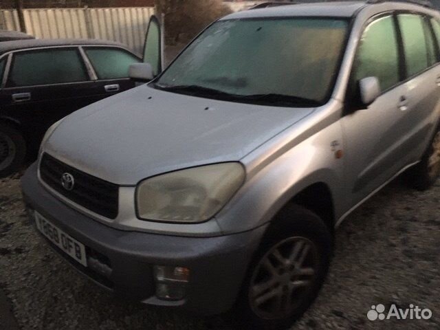Разбор на запчасти Toyota RAV 4 2000-2005