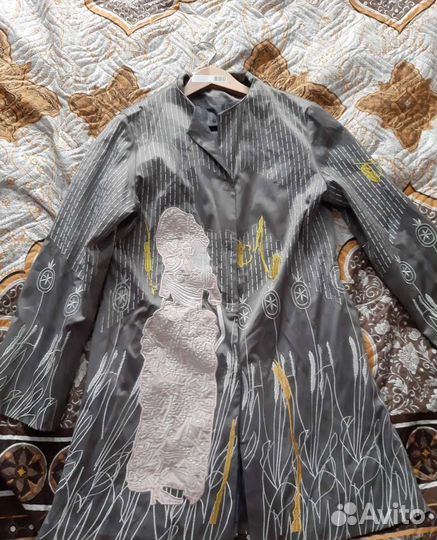 Пальто,куртка,плащ