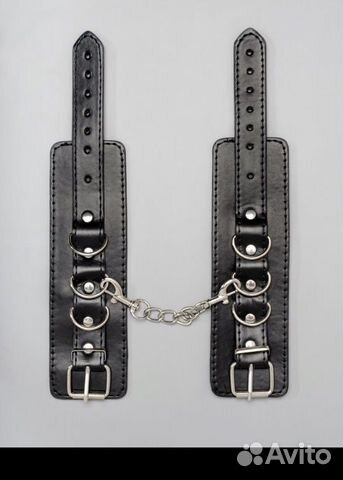 Кожаные наручники