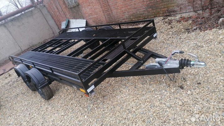 Автоприцеп легковой