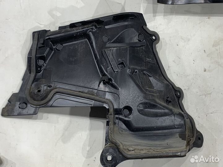 Перегородка моторного отсека Mercedes W213