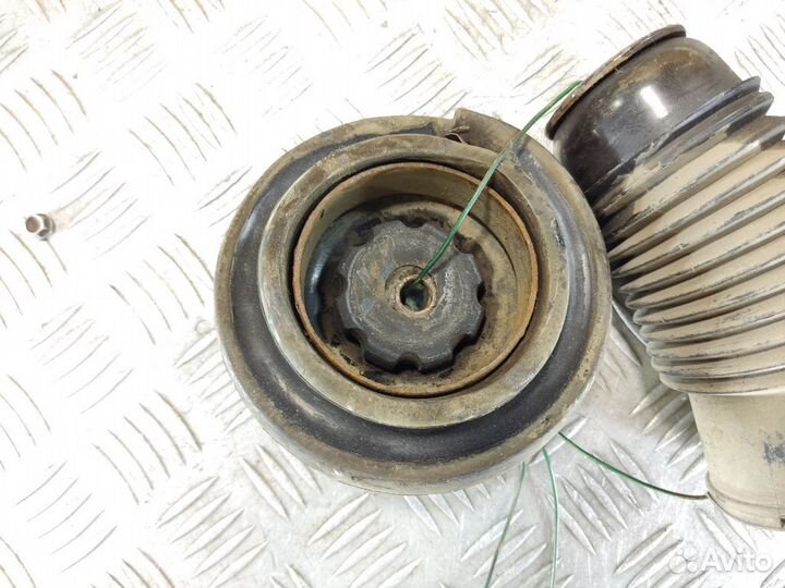 Опора переднего амортизатора Ssang yong Rexton 200