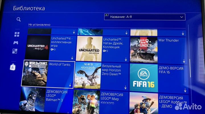 Sony Playstation 4 + джойстик + 12 игр