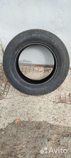 Michelin Latitude Tour HP 215/65 R16