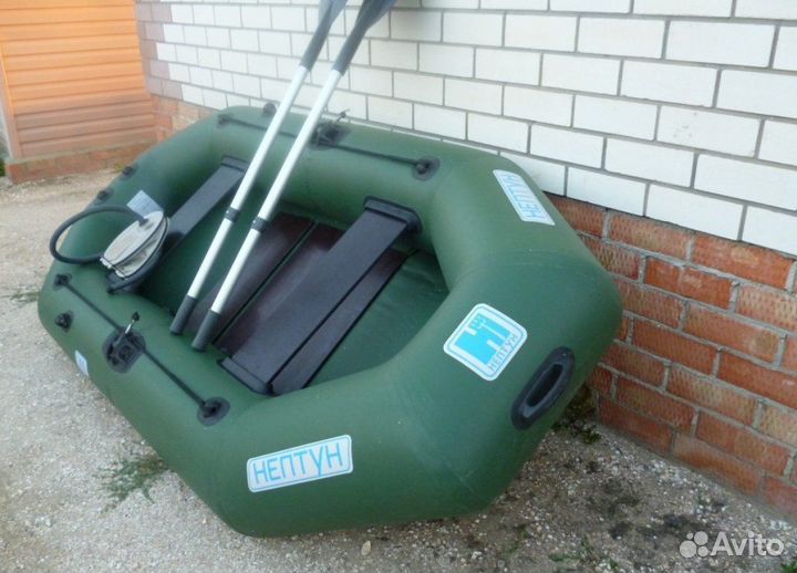 Надувная лодка Нептун 260