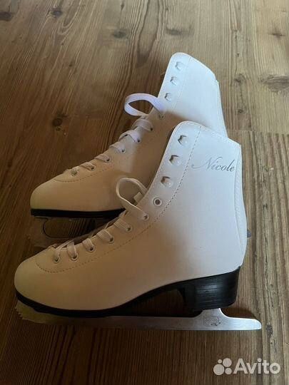 Коньки для фигурного катания