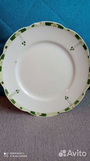 Набор из двух тарелок. Кузнецов