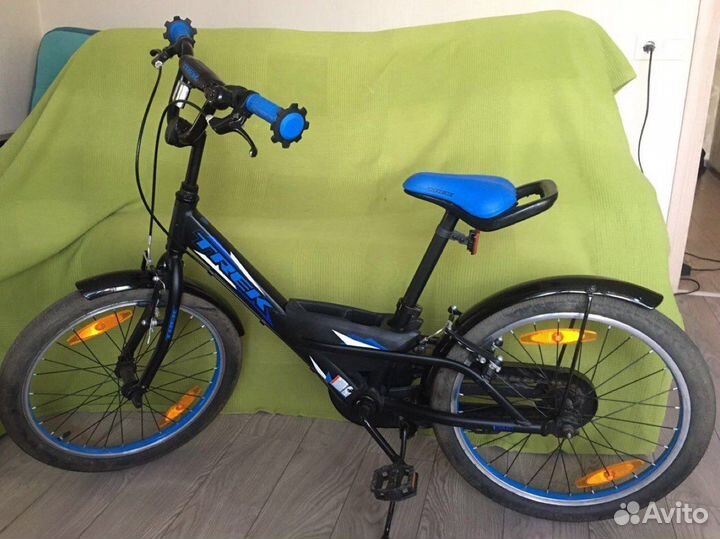 Велосипед trek jet 20 + шлем