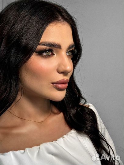 Укладка и макияж, полный образ