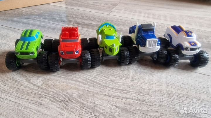 Машинки из мультфильма