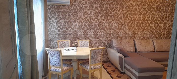 2-к. квартира, 48 м², 1/3 эт.