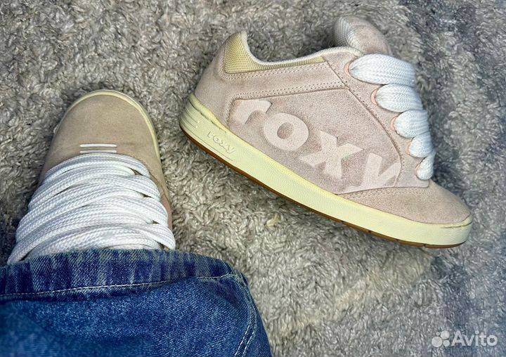 Dc shoes adio globe fallen dvs circa etnies osiris