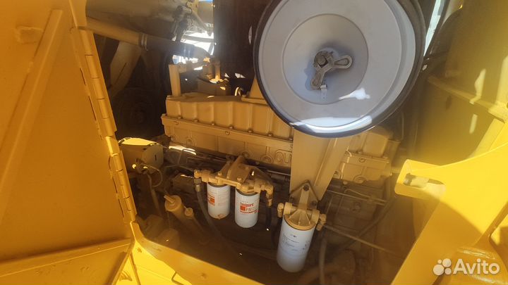 Komatsu D155A-1, 1996