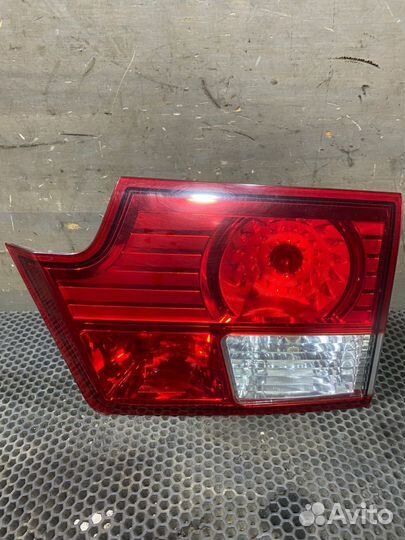 Фонарь задний правый внутренний Ssang Yong Kyron