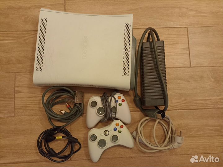 Xbox 360, прошитый freeboot