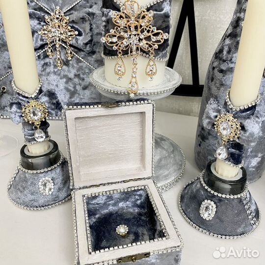 Свадебный набор: бокалы, свечи, книга и др