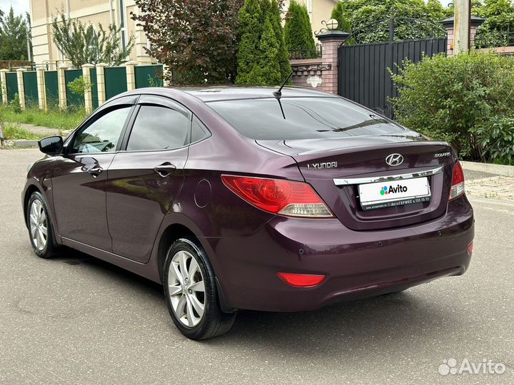 Hyundai Solaris 1.6 AT, 2011, 197 800 км