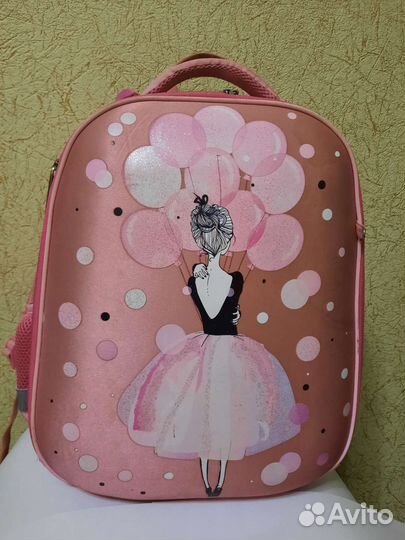 Школьный рюкзак