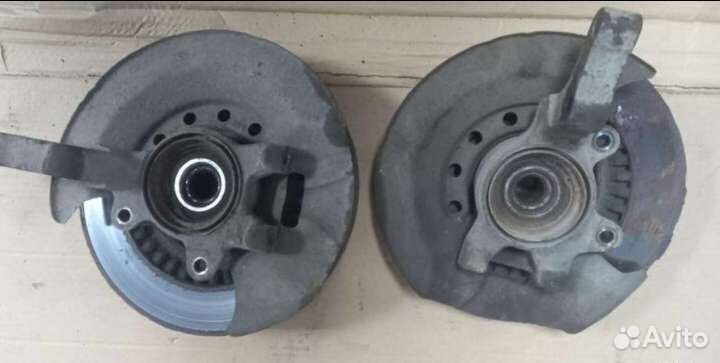 Поворотный кулак ваз LADA