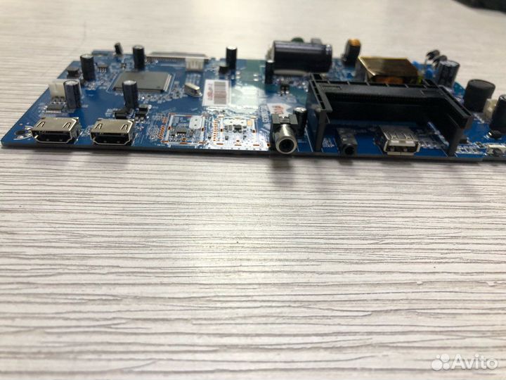 Материнская плата Hyundai H-LED32ET3001