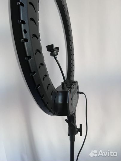 Профессиональная кольцевая лампа RL-21. 54 см