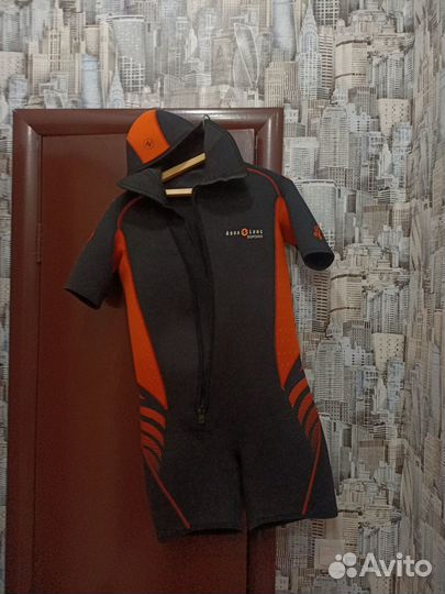 Дайвинг: костюм, маска, перчатки