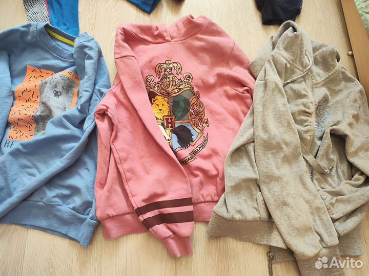 Спортивная форма для девочек 128-134